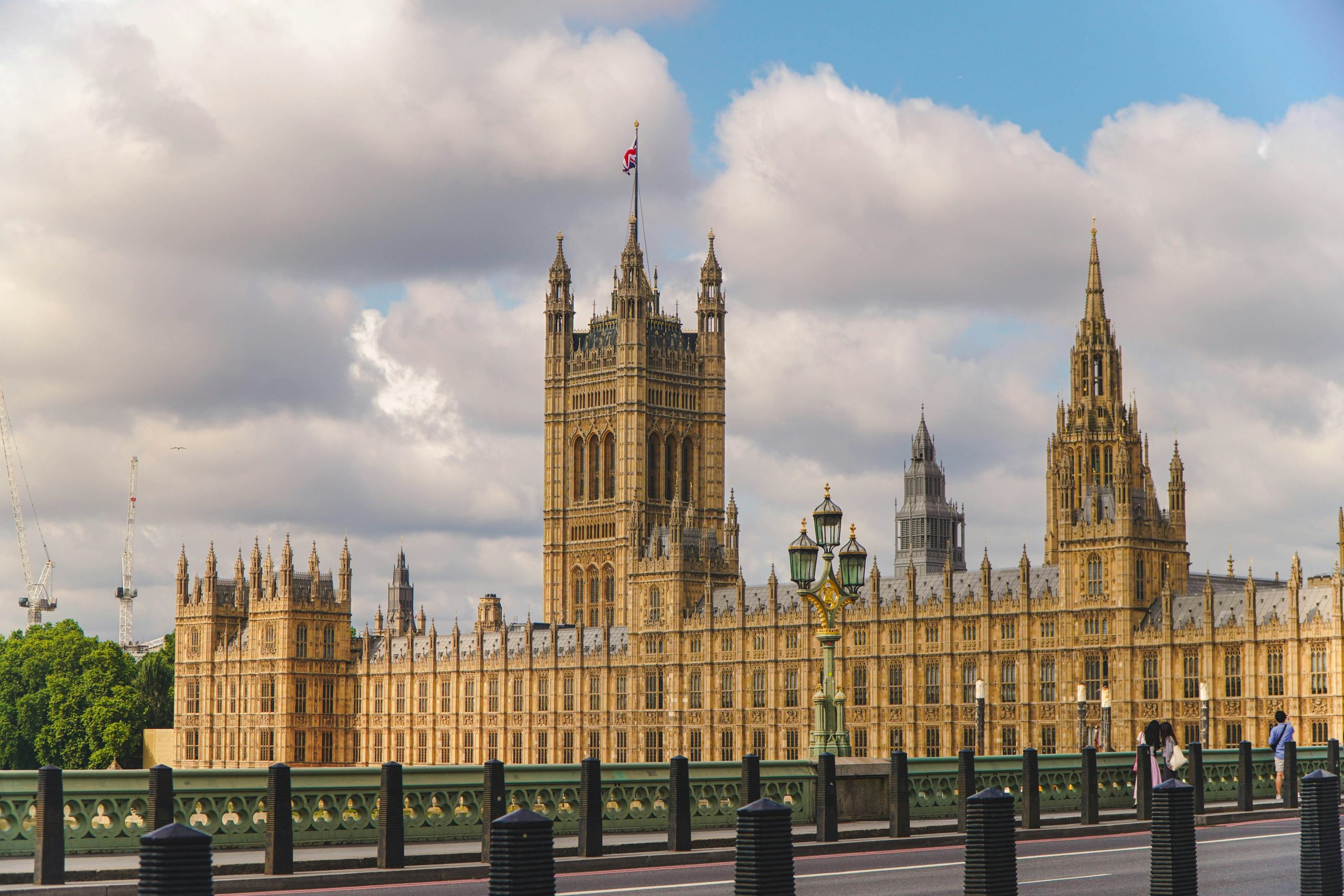 House of Lords committee urges near-total ban on UK gambling advertising