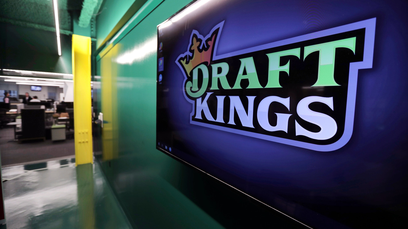Maine regulators monitoring AI use by sports betting apps after DraftKings allegations