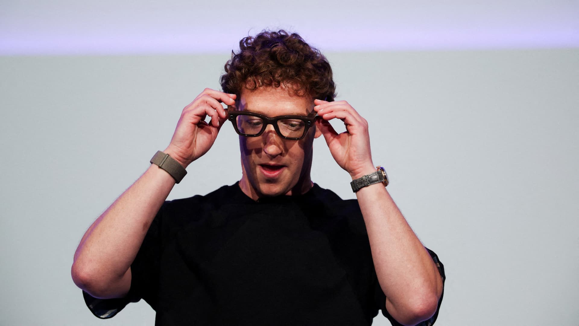 Meta acquiring AI wearable company Limitless - CNBC