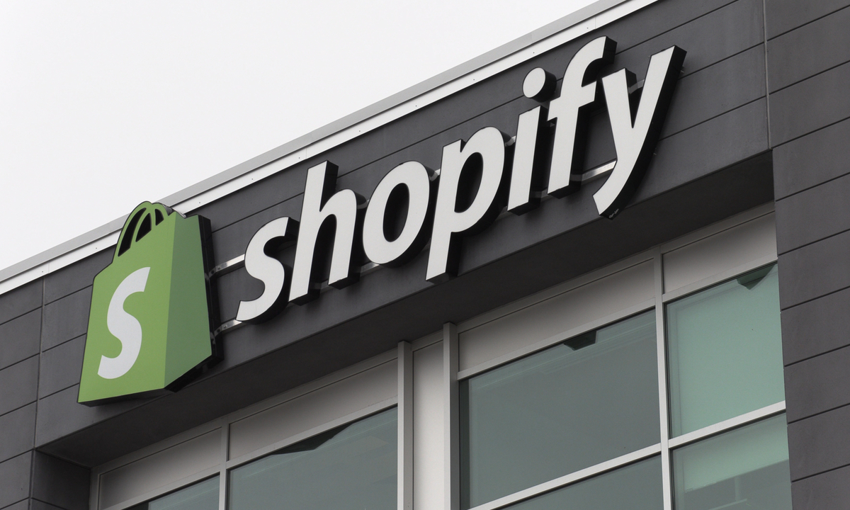 Shopify Outage Locks Merchants Out on Cyber Monday - PYMNTS.com